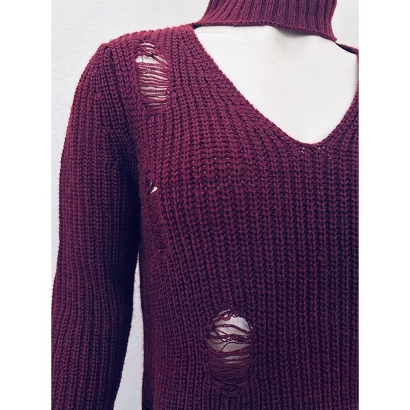 Almost Famous Crave Fame Ripped Choker Sweater Size XS - Picture 3 of 7